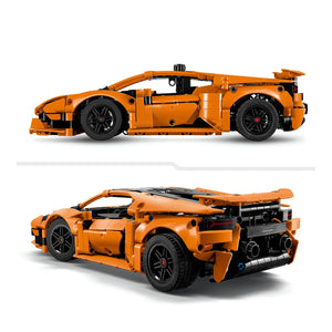 LEGO® Technic 42196 Lamborghini Huracán Tecnica Orange aufgebaut