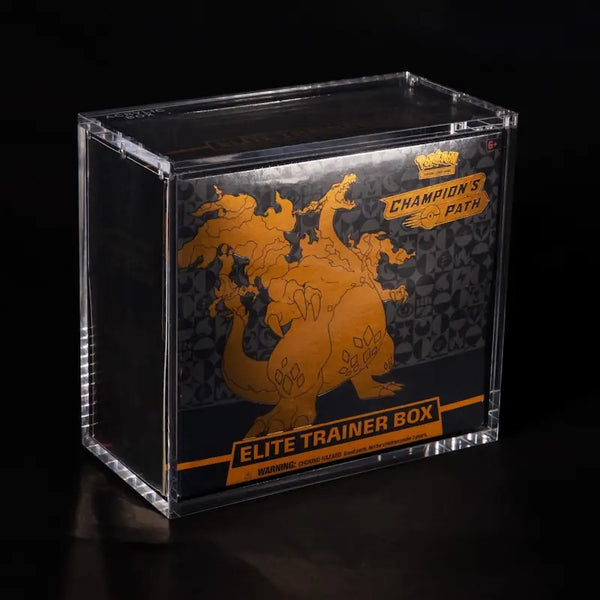 Pokemon Elite Trainer Box Acryl Case mit Inhalt seitlich