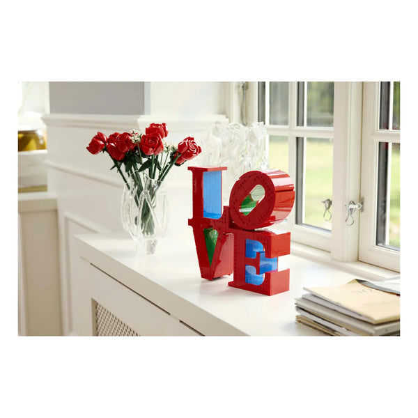 LEGO® Art 31214 LOVE als Deko