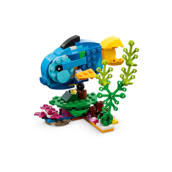 LEGO® Creator 31136 Exotischer Papagei - Fisch aufgebaut