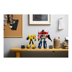 LEGO® Icons 10338 Transformers Bumblebee als Dekoration