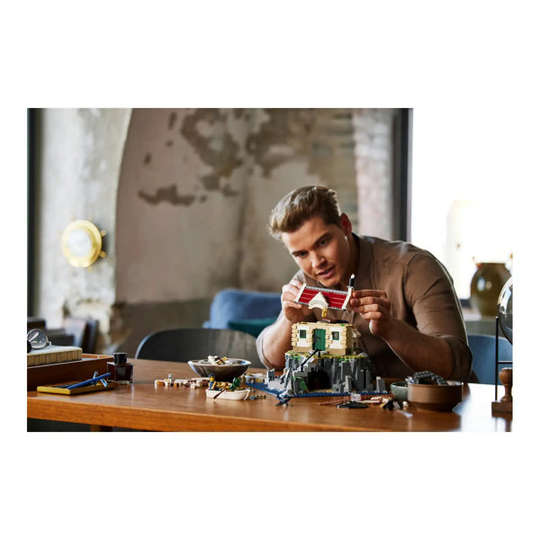 LEGO® Ideas 21335  Motorisierter Leuchtturm Aufbauprozess
