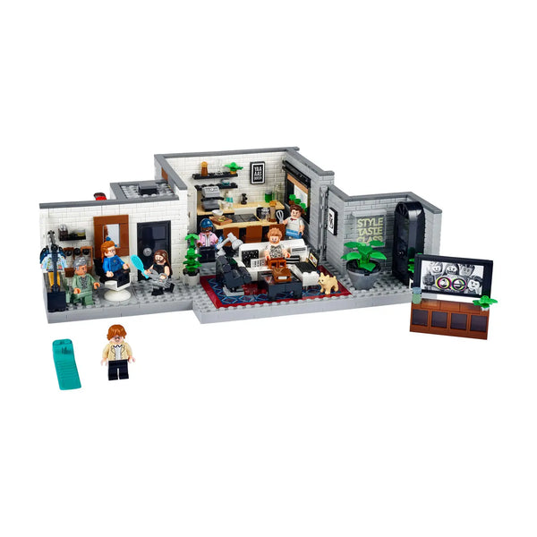 LEGO® Queer Eye 10291 Das Loft der Fab 5 aufgebaut