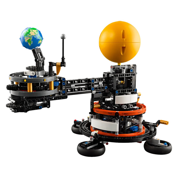 LEGO® Technic 42179 Sonne Erde Mond Modell aufgebaut
