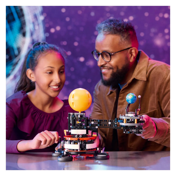 LEGO® Technic 42179 Sonne Erde Mond Modell für Kinder