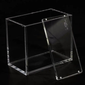The Acrylic Box - Booster Box - Collector Expert